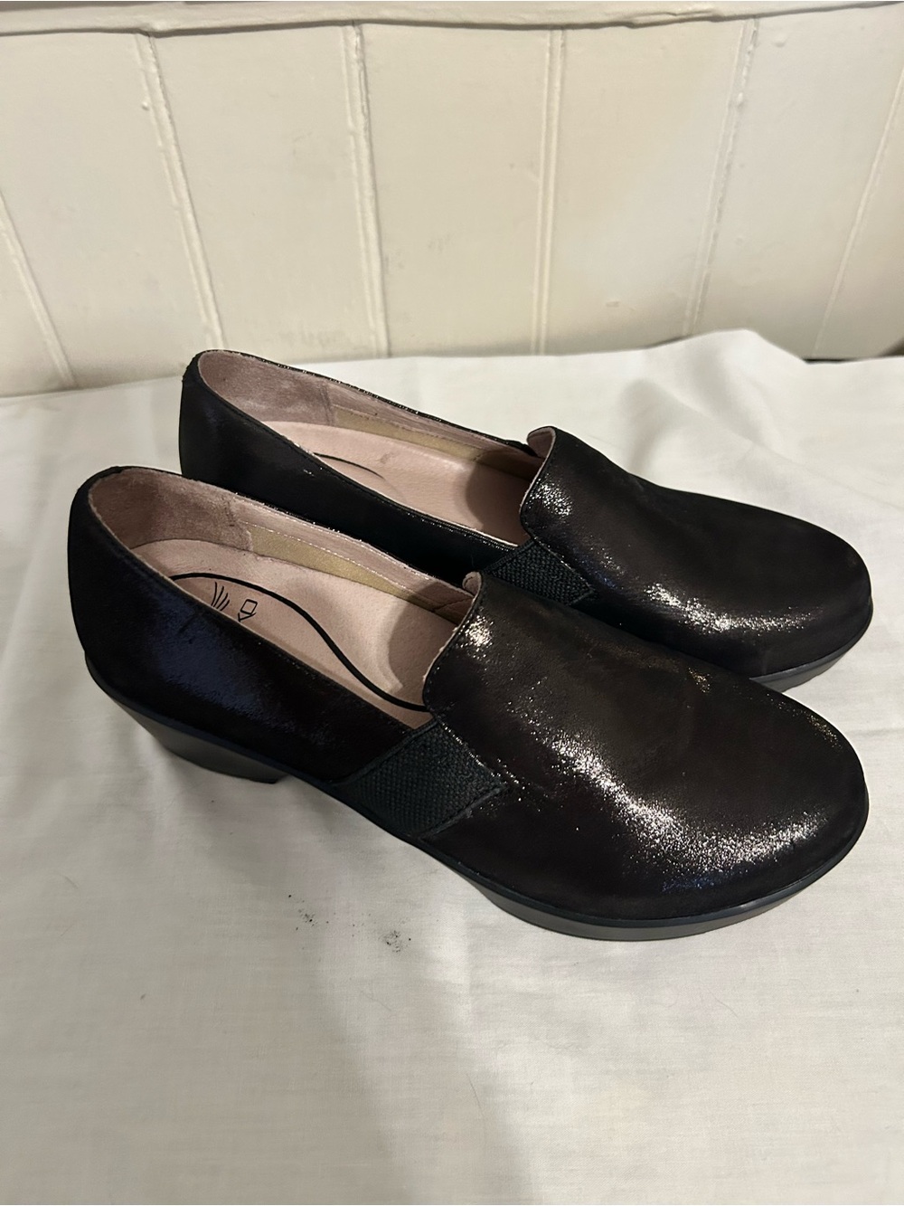 Dansko Jessica Black Metallic Suede Slip On Loafers/Clogs Size 39/8.5 NWOT